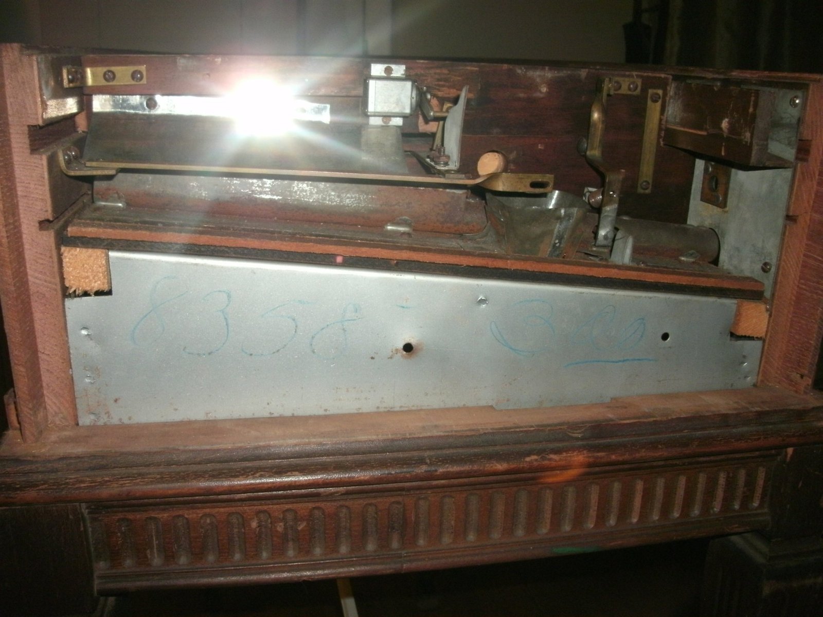 Detailed front view of Whiffle cabinet