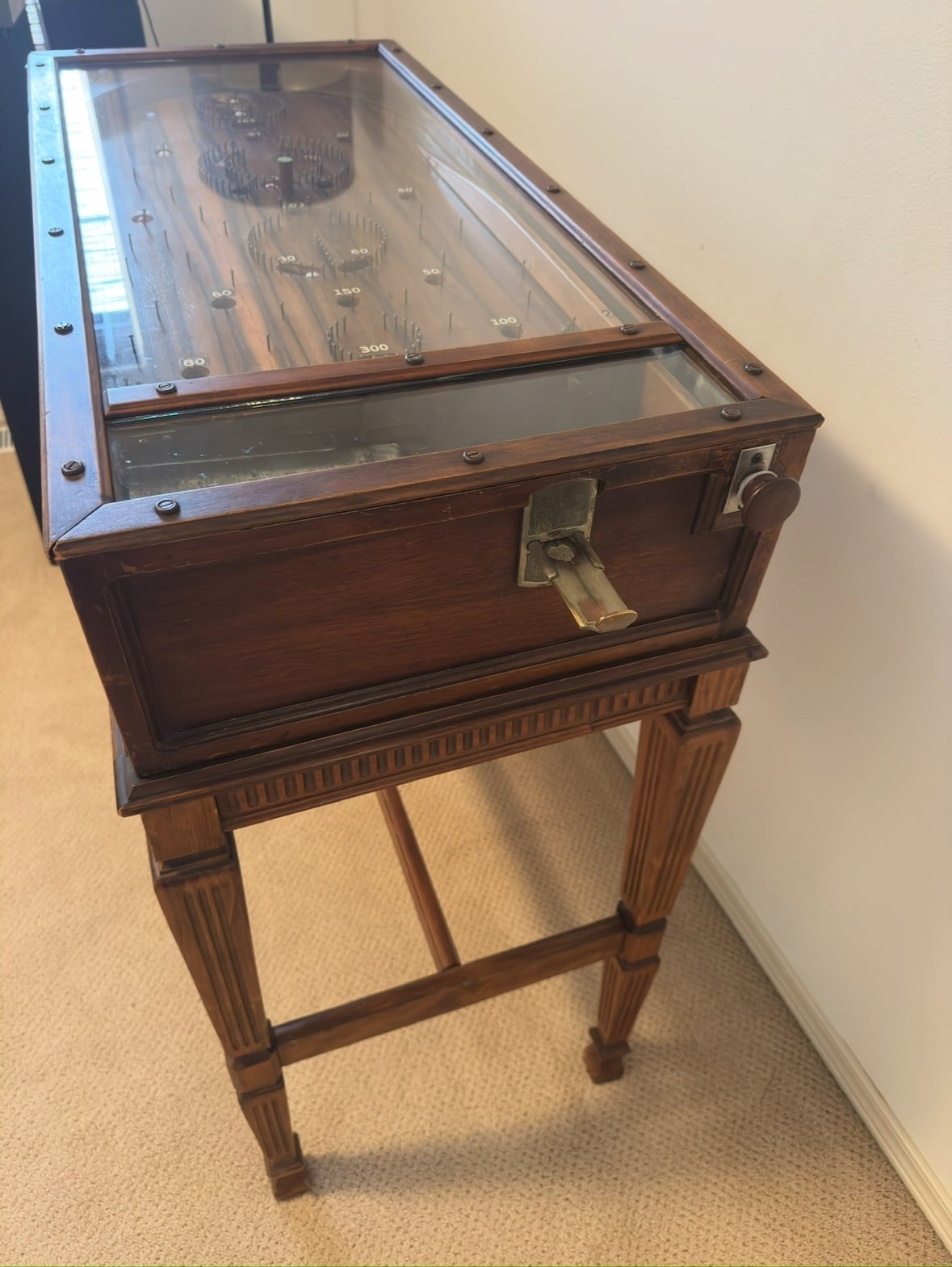 Front view of Whiffle cabinet